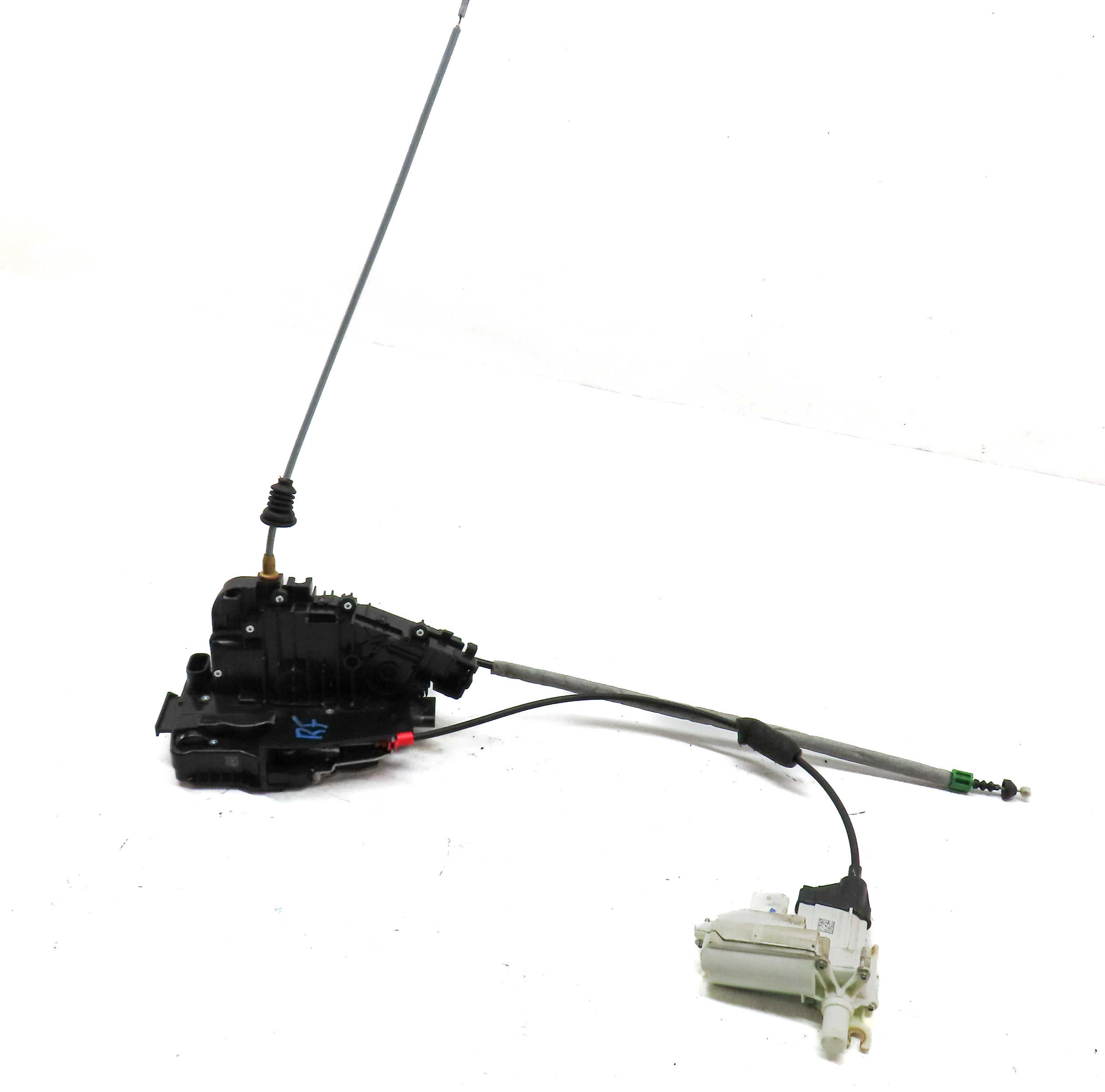 13-20 MERCEDES GL GLE GLS S FRONT RIGHT PASSENGER DOOR LATCH w/ SOFT CLOSE MOTOR — exact item pictured